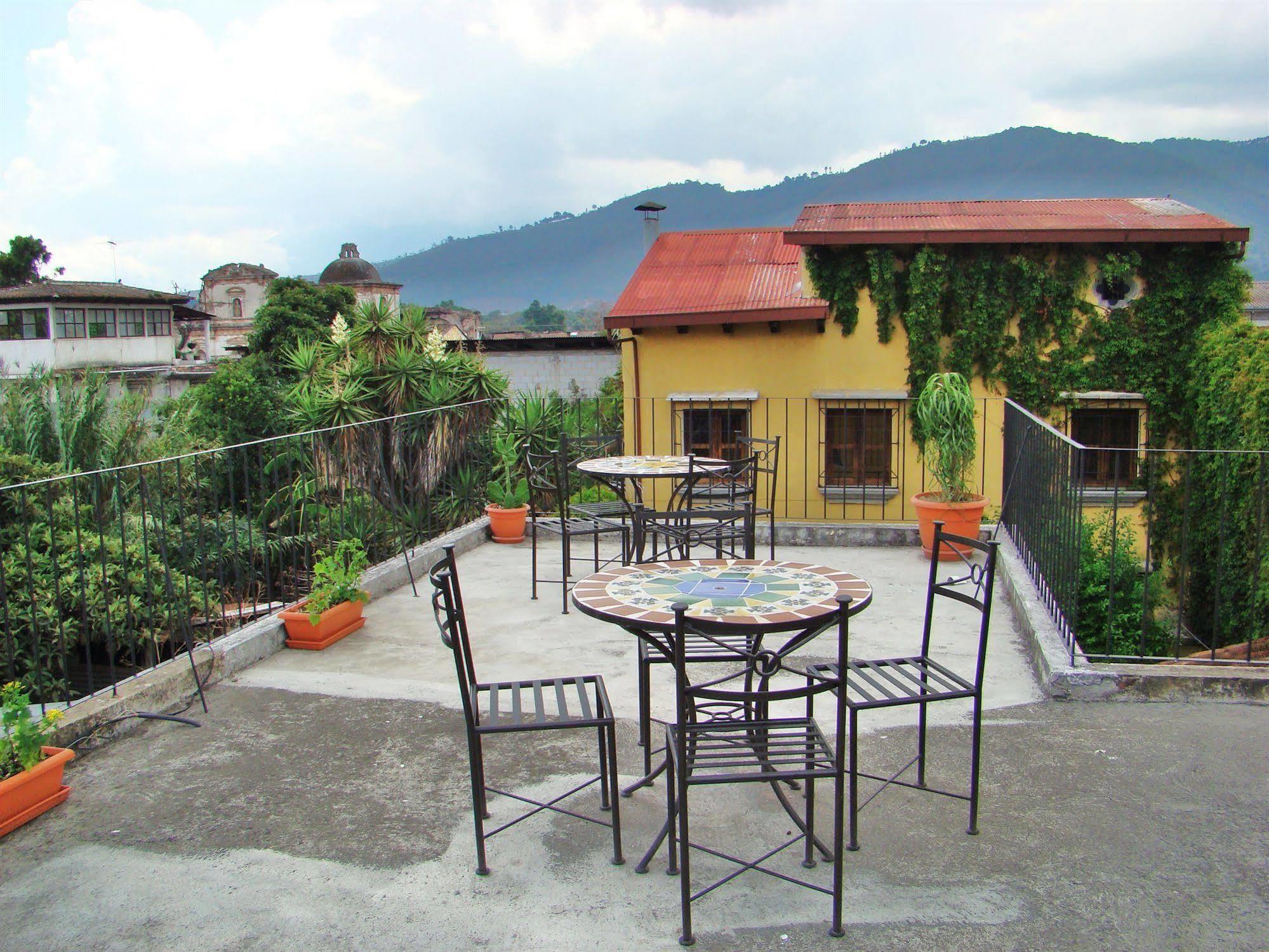 Hotel Casa Rustica By Ahs Antigua ภายนอก รูปภาพ