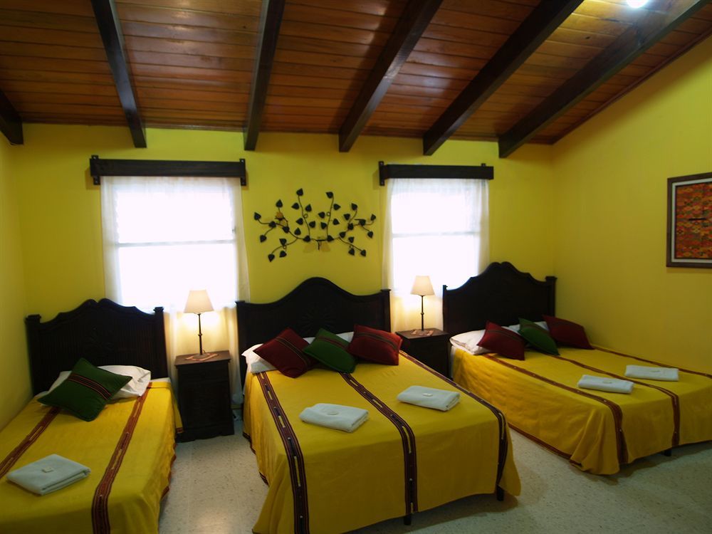 Hotel Casa Rustica By Ahs Antigua ภายนอก รูปภาพ
