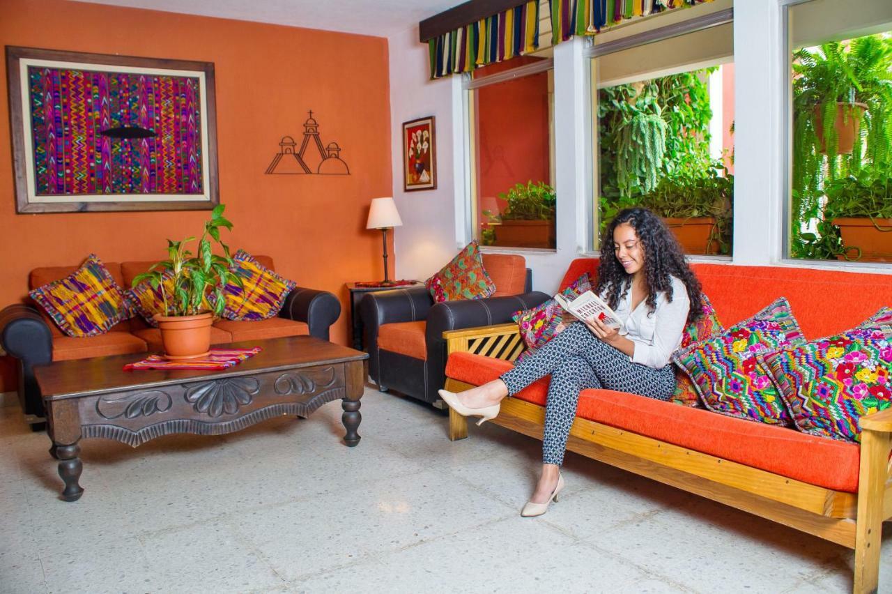 Hotel Casa Rustica By Ahs Antigua ภายนอก รูปภาพ
