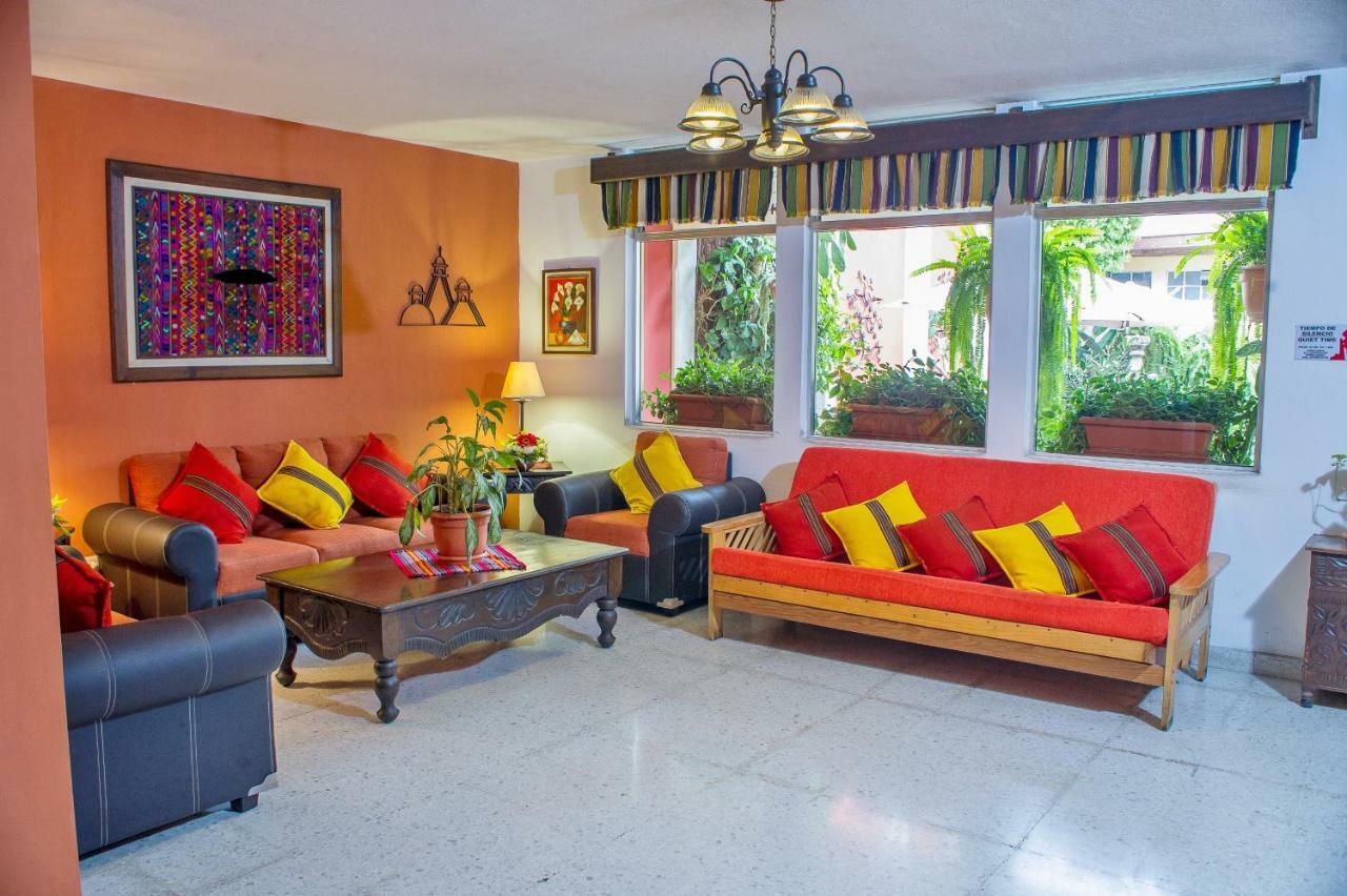 Hotel Casa Rustica By Ahs Antigua ภายนอก รูปภาพ