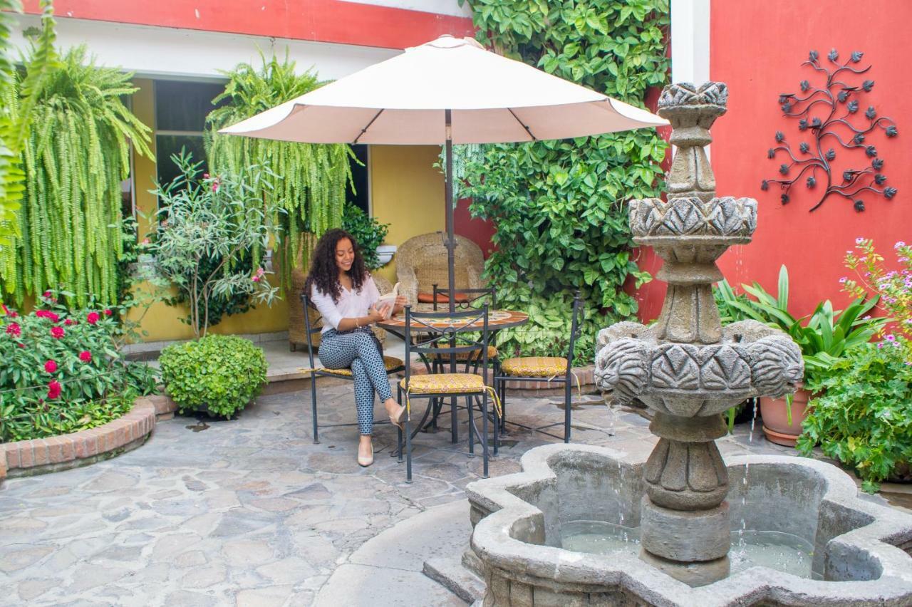 Hotel Casa Rustica By Ahs Antigua ภายนอก รูปภาพ